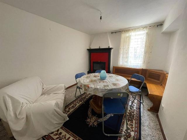 Villa Indipendente in vendita a Ubiale Clanezzo, Lombardia