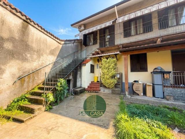 Villa Indipendente in vendita a Uboldo, Lombardia