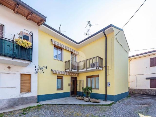 Villa Indipendente in vendita a Uboldo, Lombardia