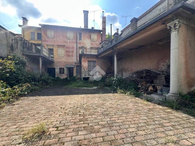 Villa Indipendente in vendita a Cormôr Alto, Reana Del Roiale