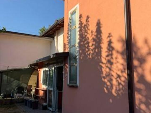 Villa Indipendente in vendita a Paparotti, Reana Del Roiale
