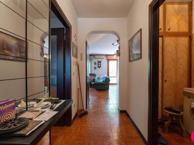 Villa Indipendente in vendita a Beivârs, Reana Del Roiale