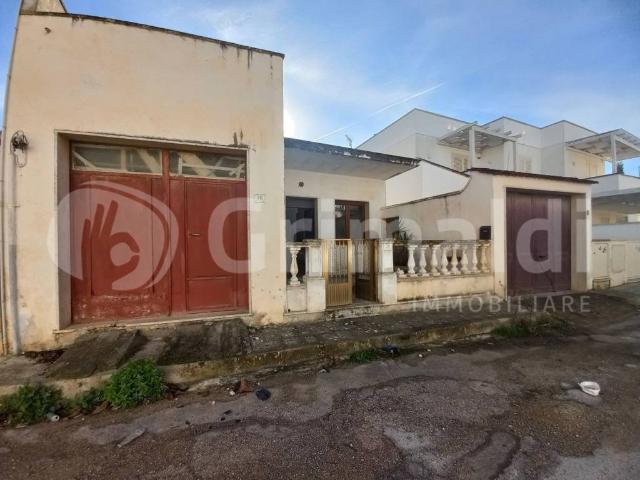 Villa Indipendente in vendita a Puglia, Lecce