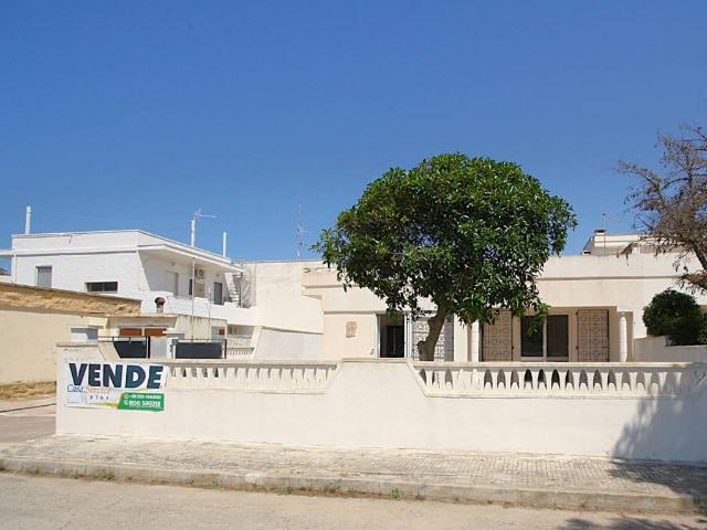 Villa Indipendente in vendita a Puglia, Lecce