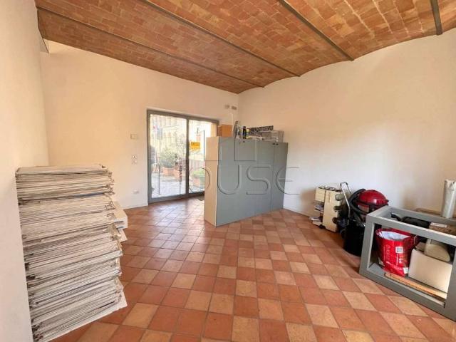 Villa Indipendente in vendita a Umbertide, Umbria