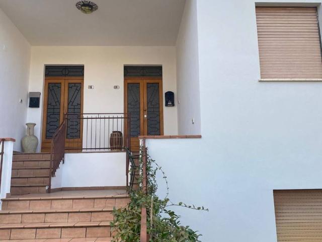 Villa Indipendente in vendita a Umbertide, Umbria