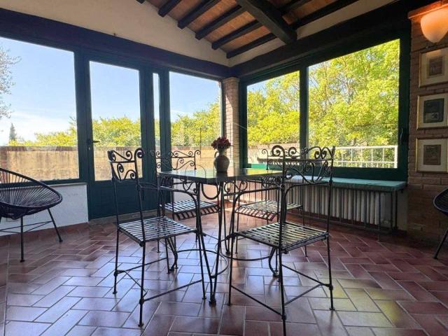 Villa Indipendente in vendita a Umbertide, Umbria