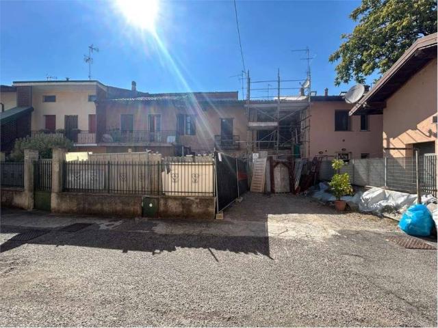 Villa Indipendente in vendita a Urago D'oglio, Lombardia