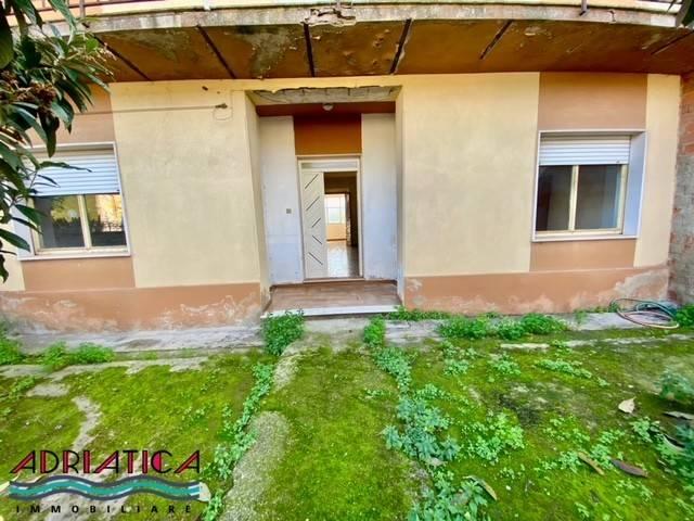 Villa Indipendente in vendita a Uras, Sardigna/Sardegna