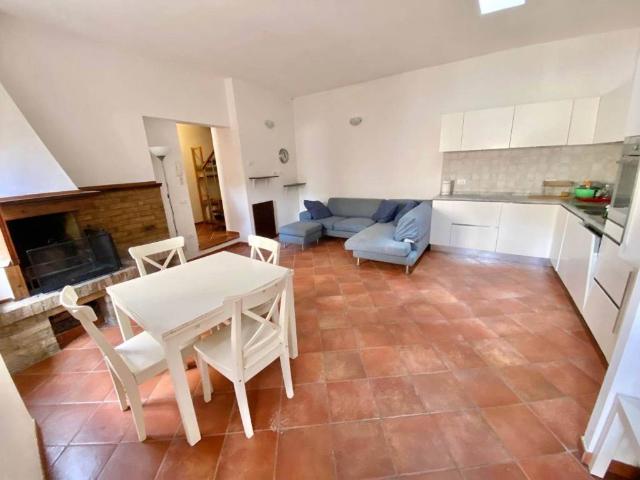 Villa Indipendente in vendita a Marche, Pesaro E Urbino