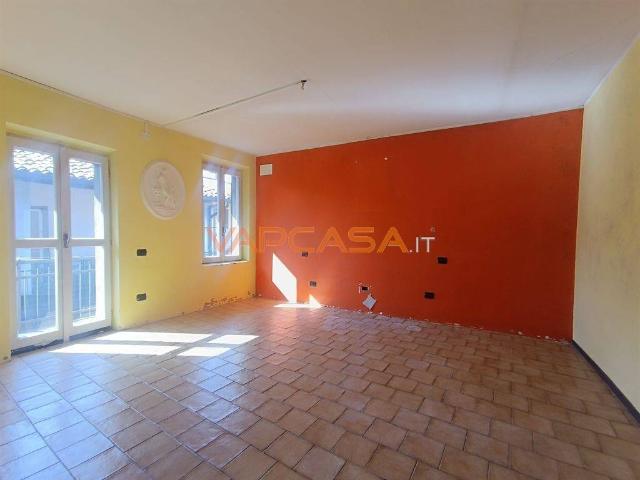 Villa Indipendente in vendita a Urgnano, Lombardia