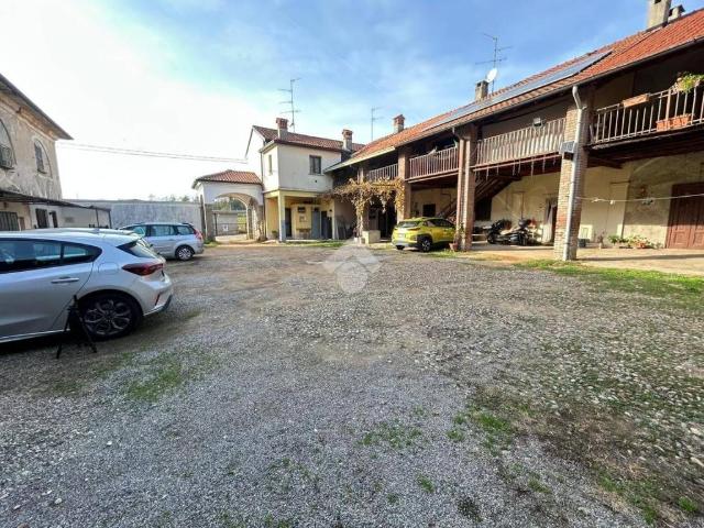 Villa Indipendente in vendita a Usmate Velate, Mongorio - Tre Case