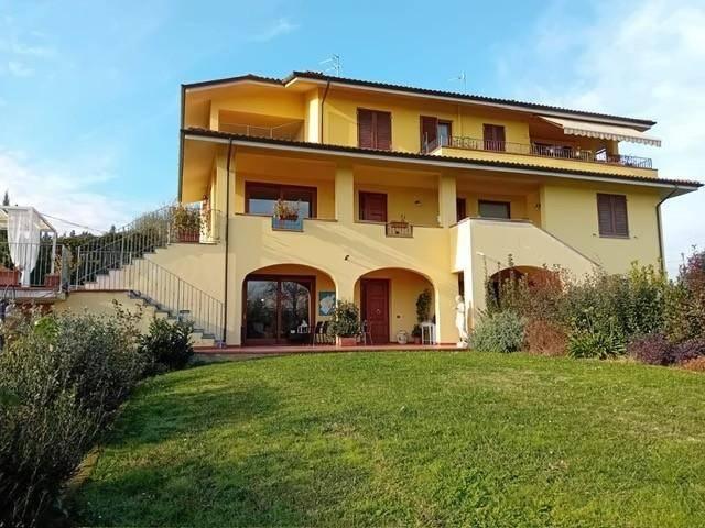 Villa Indipendente in vendita a Uzzano, Forone