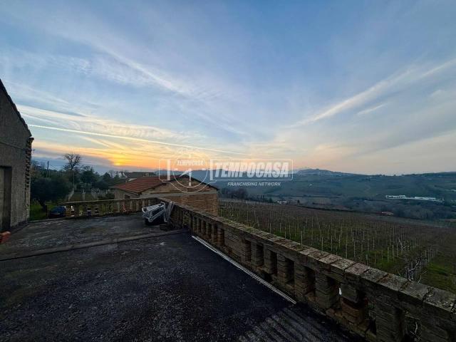Villa Indipendente in vendita a Vacri, Abruzzo