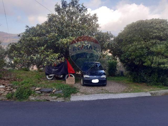 Villa Indipendente in vendita a Vado Ligure, Liguria
