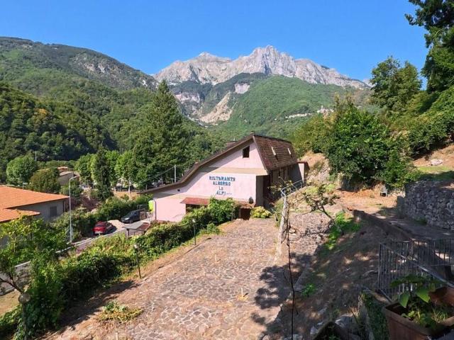 Villa Indipendente in vendita a Unione Comuni Garfagnana, Vagli Sotto