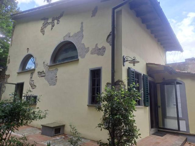 Villa Indipendente in vendita a Quartiere 2, Vaglia
