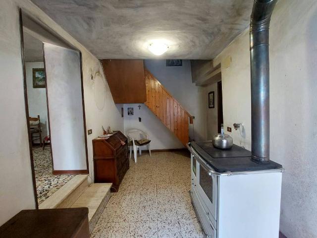 Villa Indipendente in vendita a Villamagna, Vaiano