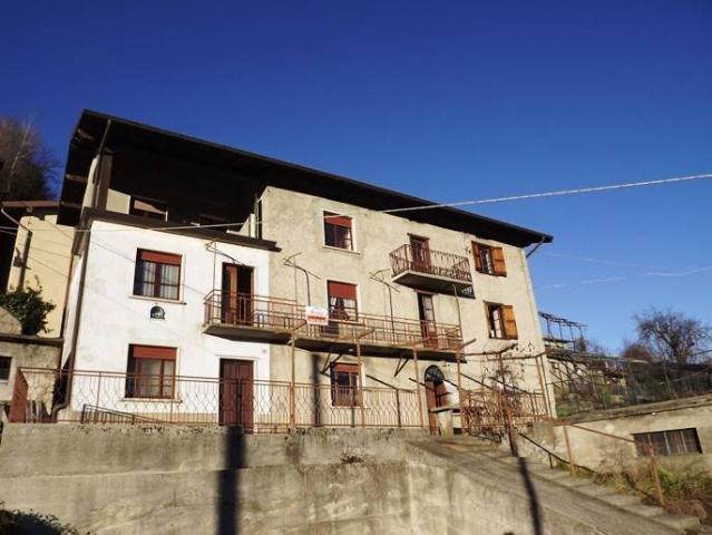 Villa Indipendente in vendita a Comunità Montana della Valle Brembana, Val Brembilla