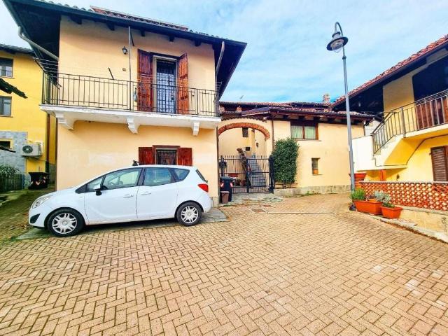 Villa Indipendente in vendita a Unione Montana di Comuni delle Valli di Lanzo, Ceronda e Casternone, Piemonte