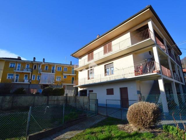 Villa Indipendente in vendita a Val di Chy, Piemonte