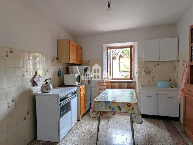 Villa Indipendente in vendita a Val di Chy, Piemonte