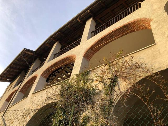 Villa Indipendente in vendita a Val di Chy, Piemonte