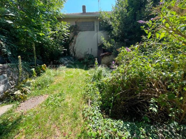 Villa Indipendente in vendita a Val di Chy, Piemonte