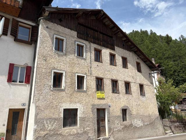 Villa Indipendente in vendita a Val di Zoldo, Chiesa
