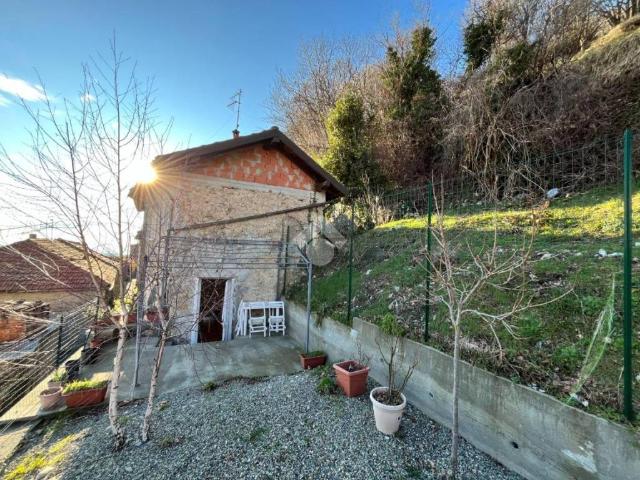 Villa Indipendente in vendita a Valbrevenna, Liguria