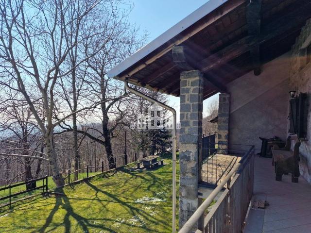 Villa Indipendente in vendita a Valchiusa, Piemonte