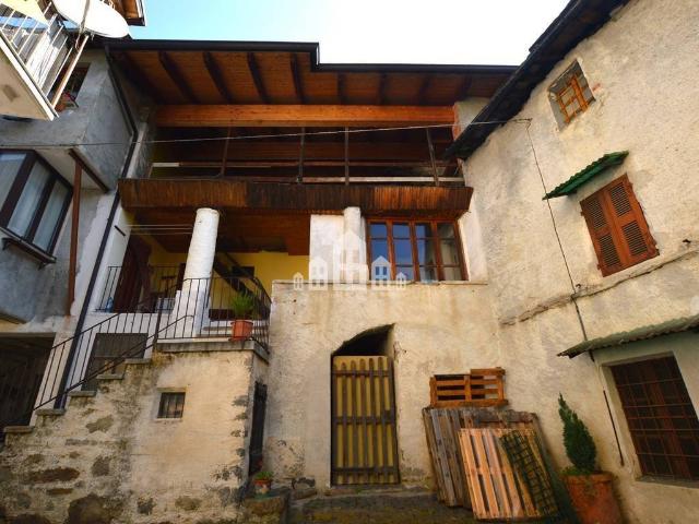 Villa Indipendente in vendita a Valchiusa, Piemonte