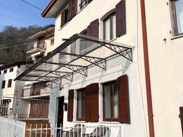 Villa Indipendente in vendita a Valdagno, Veneto