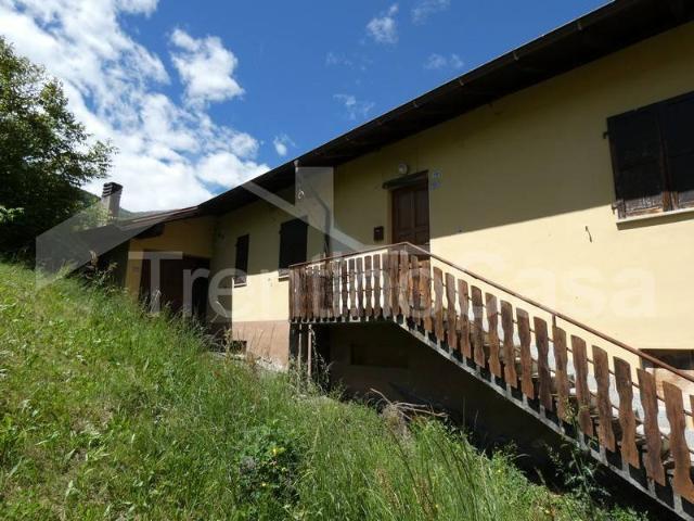 Villa Indipendente in vendita a Comunità delle Giudicarie, Bersone