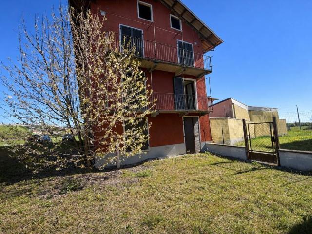 Villa Indipendente in vendita a Piemonte, Biella
