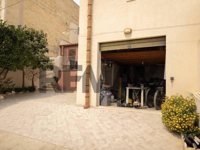 Villa Indipendente in vendita a Fico, Valderice