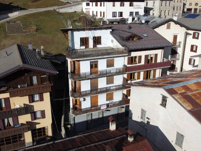 Villa Indipendente in vendita a Comunità montana Alta Valtellina, Valdidentro