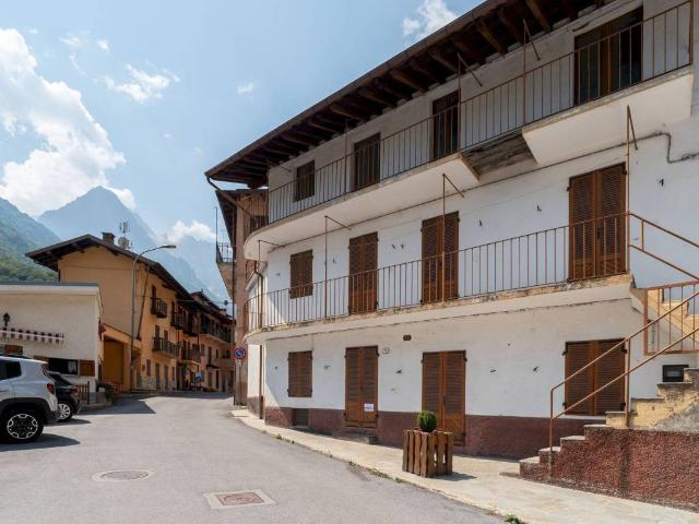 Villa Indipendente in vendita a Piemonte, Cuneo