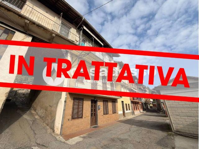 Villa Indipendente in vendita a Valdilana, Piemonte