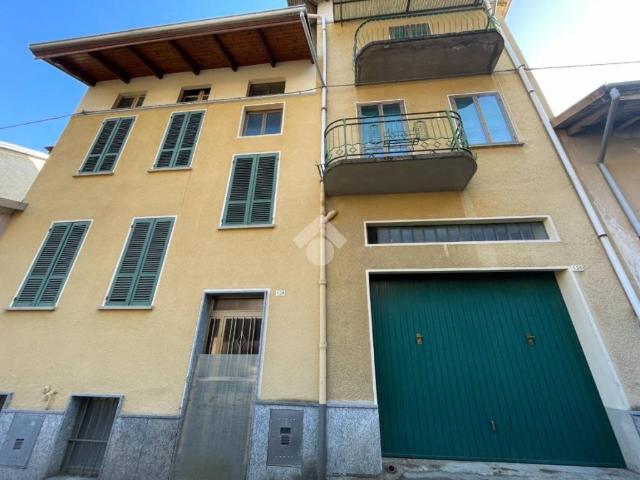Villa Indipendente in vendita a Valdilana, Piemonte