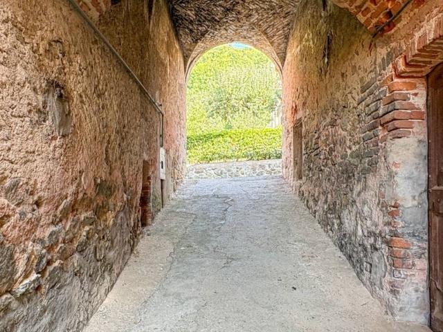 Villa Indipendente in vendita a Frazione Brughiera, Bulliana