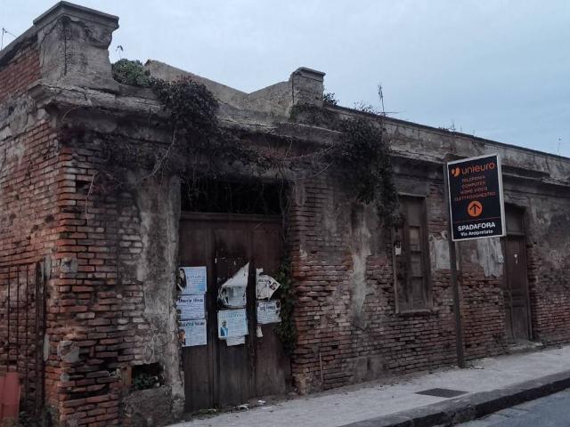 Villa Indipendente in vendita a Valdina, Sicilia
