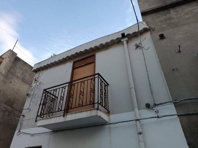 Villa Indipendente in vendita a Valdina, Sicilia