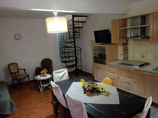 Villa Indipendente in vendita a Valdina, Sicilia