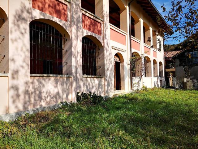Villa Indipendente in vendita a Cellio con Breia, Piemonte