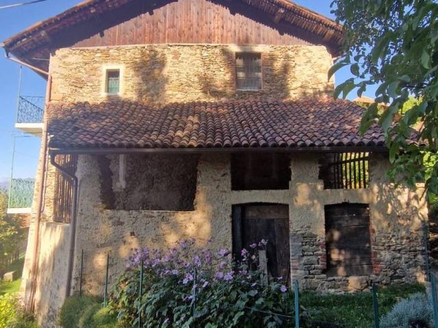 Villa Indipendente in vendita a Arlezze, Valduggia