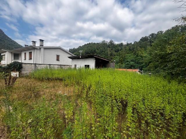 Villa Indipendente in vendita a Cellio con Breia, Piemonte
