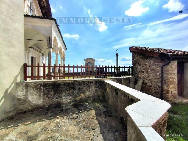 Villa Indipendente in vendita a Cellio con Breia, Piemonte