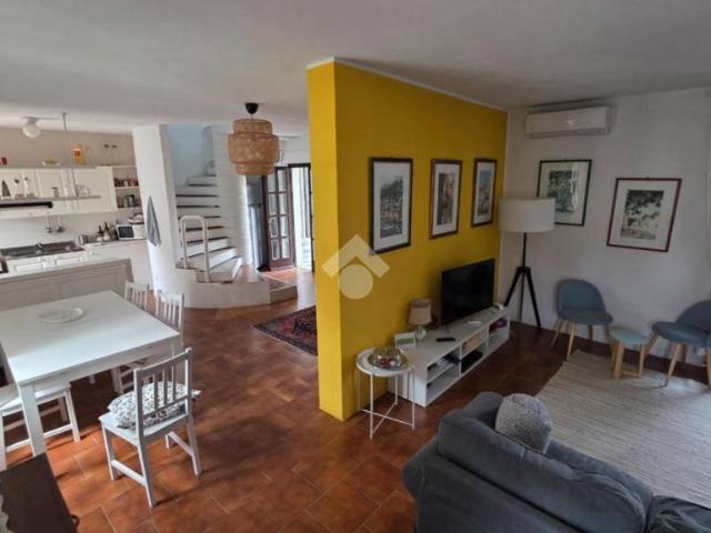 Villa Indipendente in vendita a Valeggio Sul Mincio, Veneto