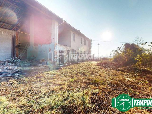 Villa Indipendente in vendita a Piemonte, Alessandria